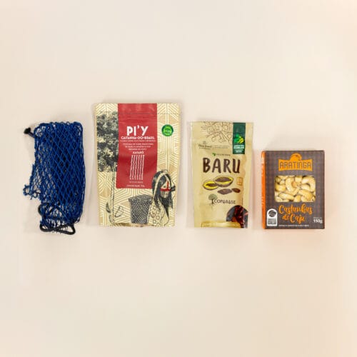 brinde ecológico com kit castanhas de baru, caju, do Brasil e sacola de rede