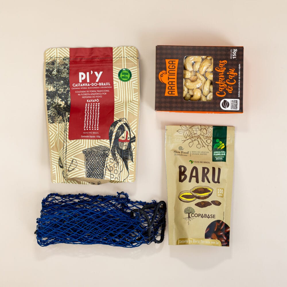 brinde ecológico com kit castanhas de baru, caju, do Brasil e sacola de rede