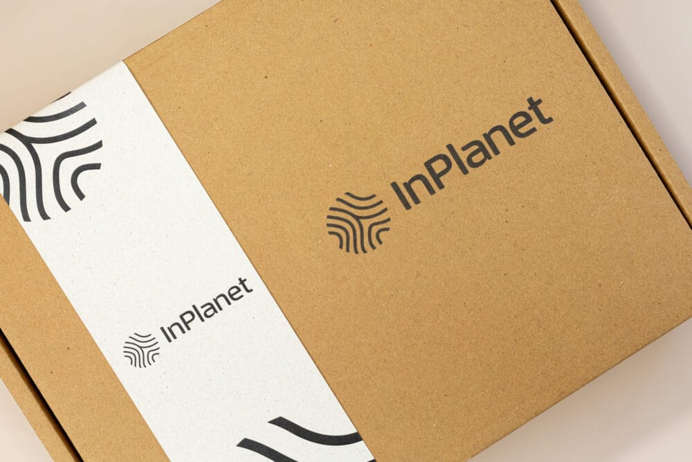 presentes offsite colaboradores inplanet café feminino, castanha do Brasil, chocolate meio amargo e copinho cerâmica artesanal