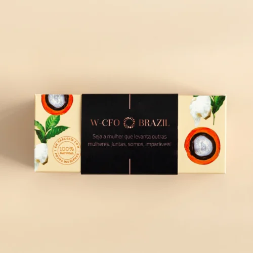 kit de presente sustentável com: velas da amazônia.