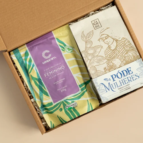 kit de presente sustentável com: café orgânico feminino e café póde mulheres.